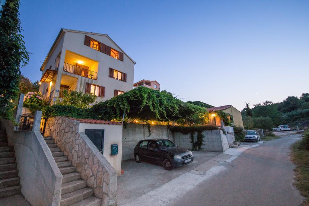 Apartments Pol Murvu 维斯 外观 照片